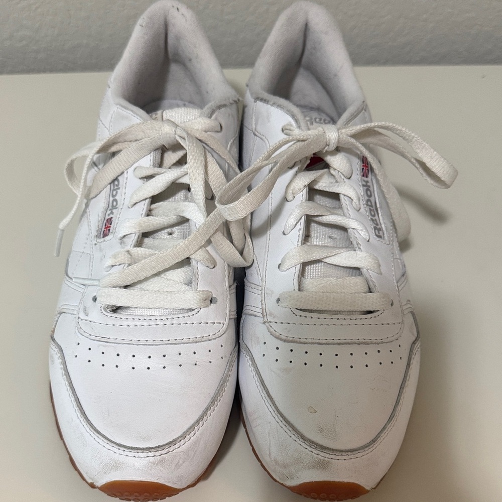 Reebok White Athletic Shoes